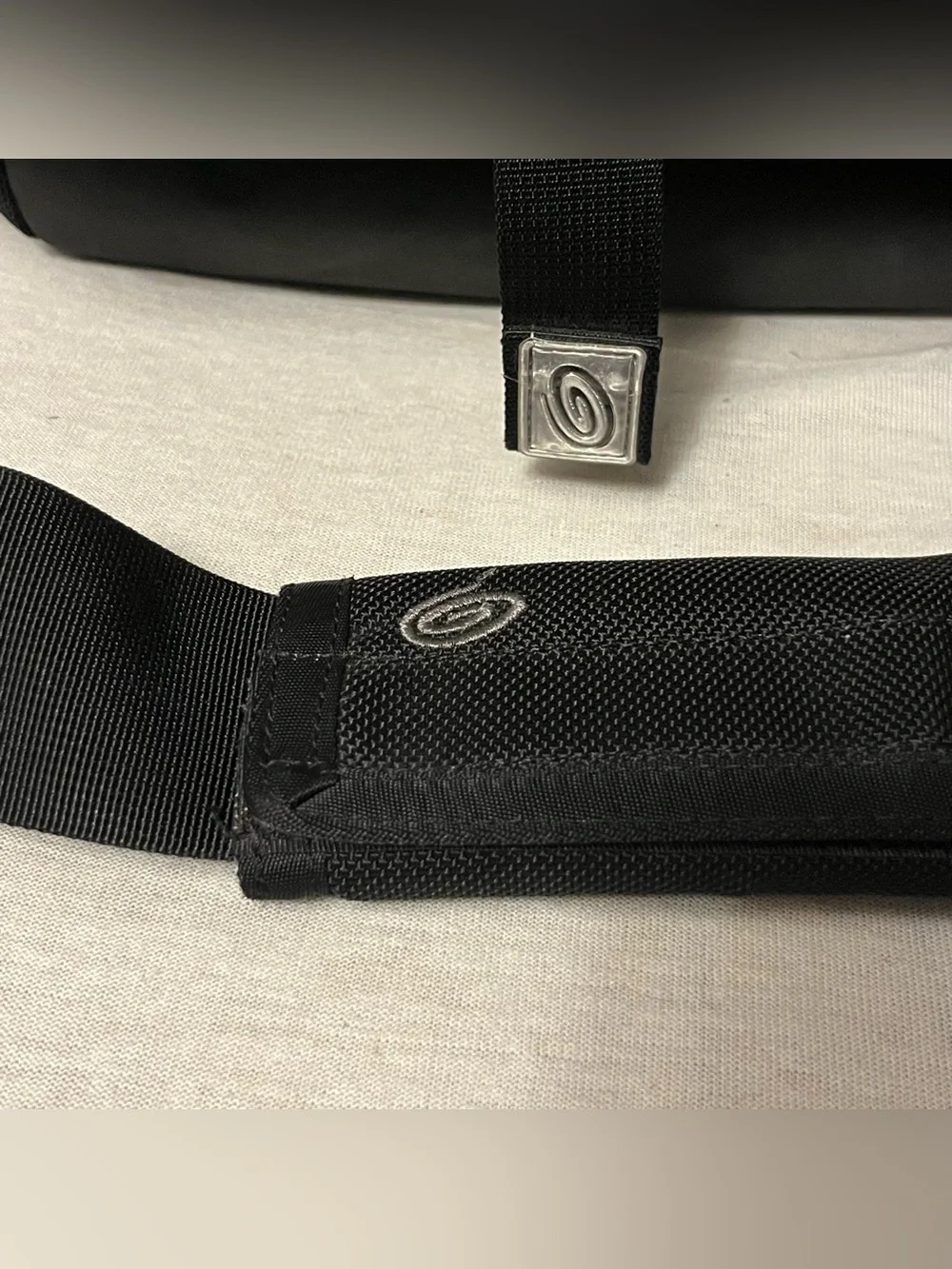 Timbuk2 black laptop